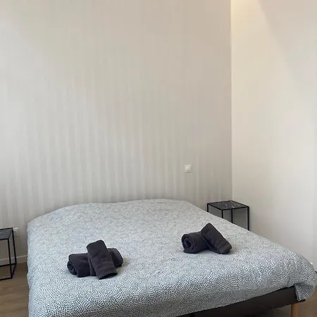 De L'hippodrome Διαμέρισμα